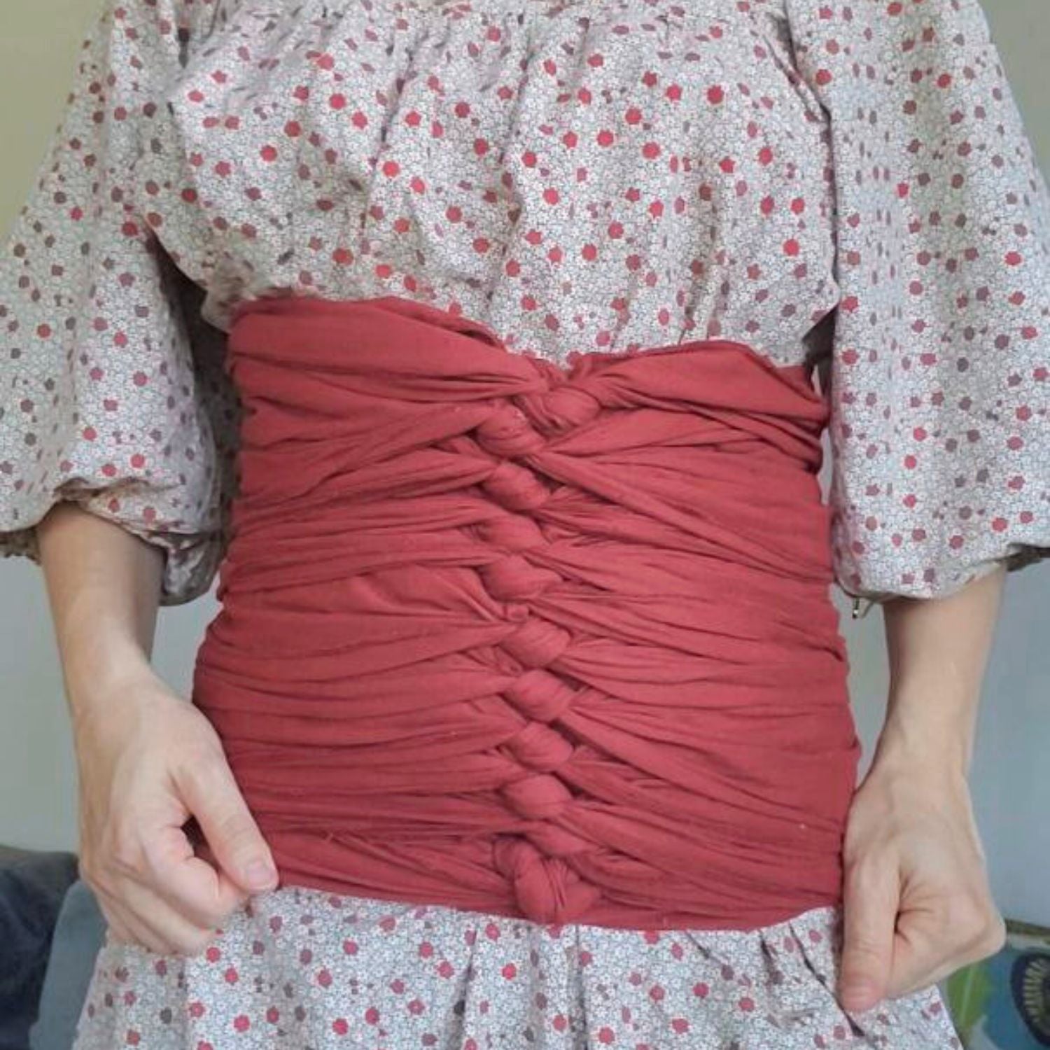 Leichtes Bengkung-Bauchbindetuch „Kayla“